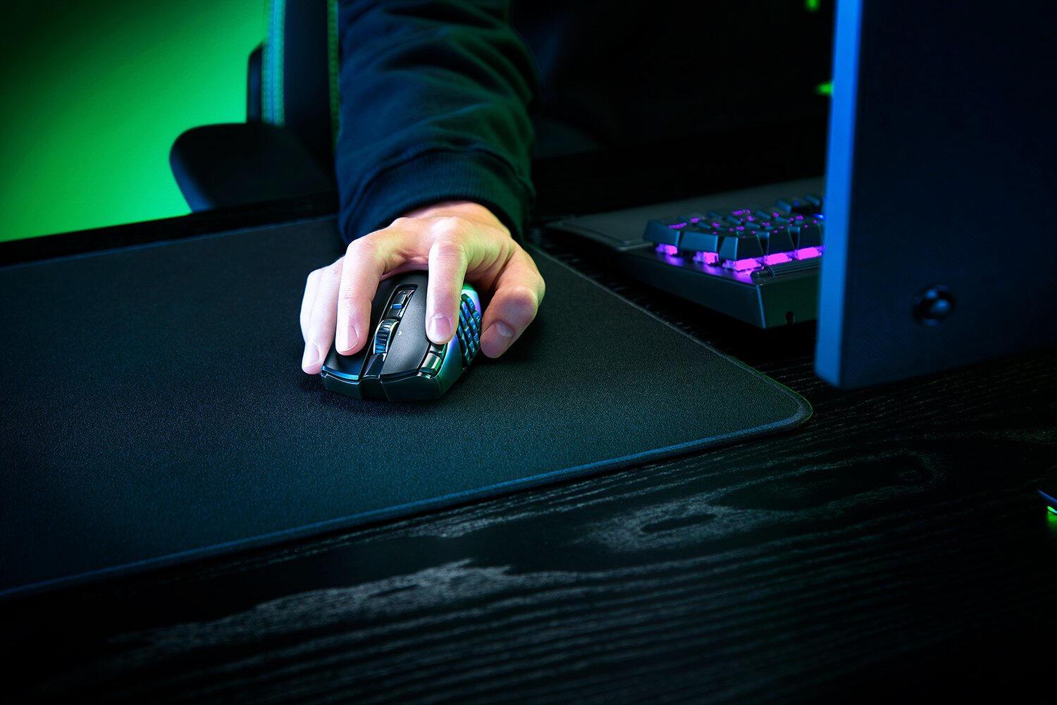 Razer Souris Naga V2 HyperSpeed / RZ01-03600100-R3G1 Noir
