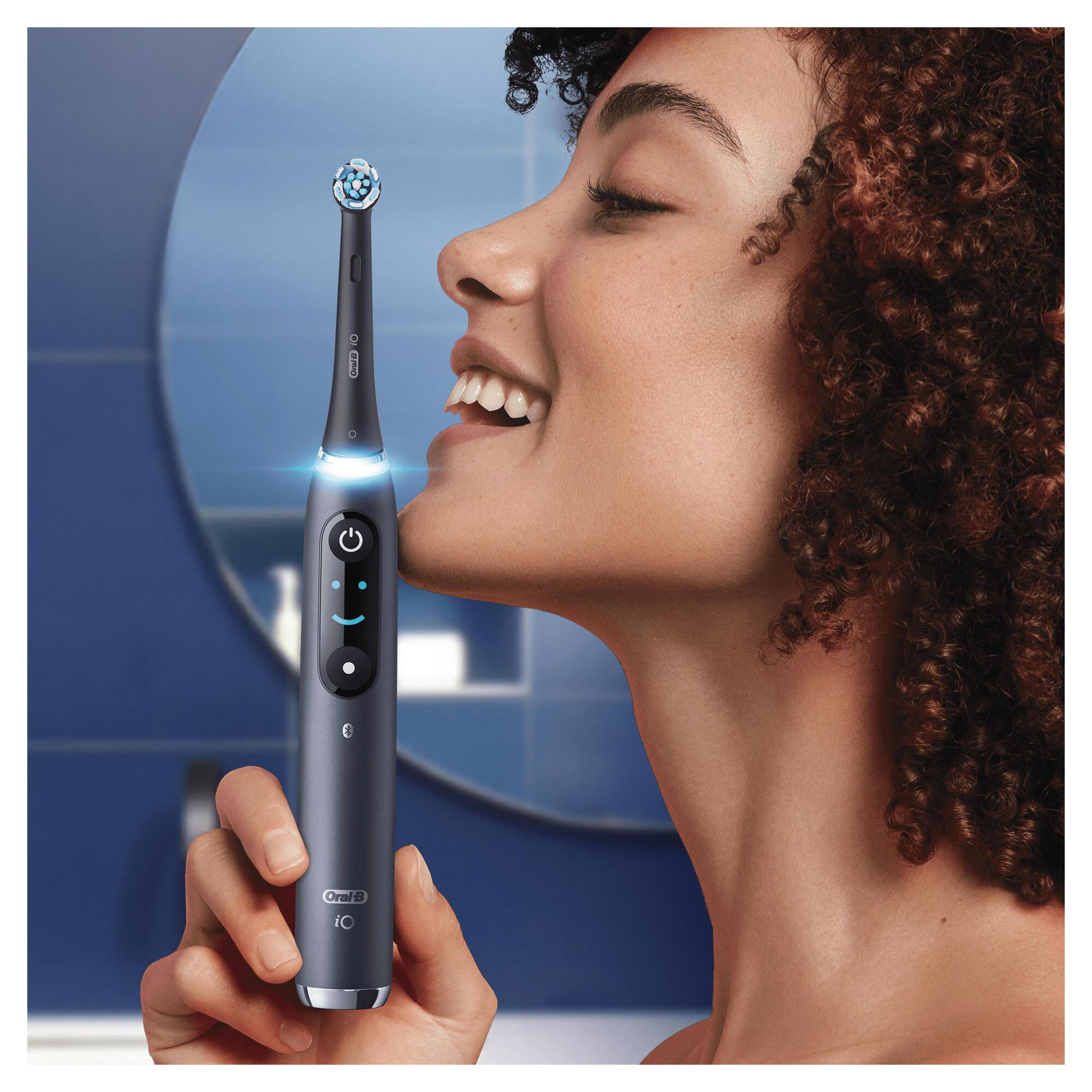 Oral-B Zahnbürste iO Series 9 Duo / 80363731 Schwarz, Silber