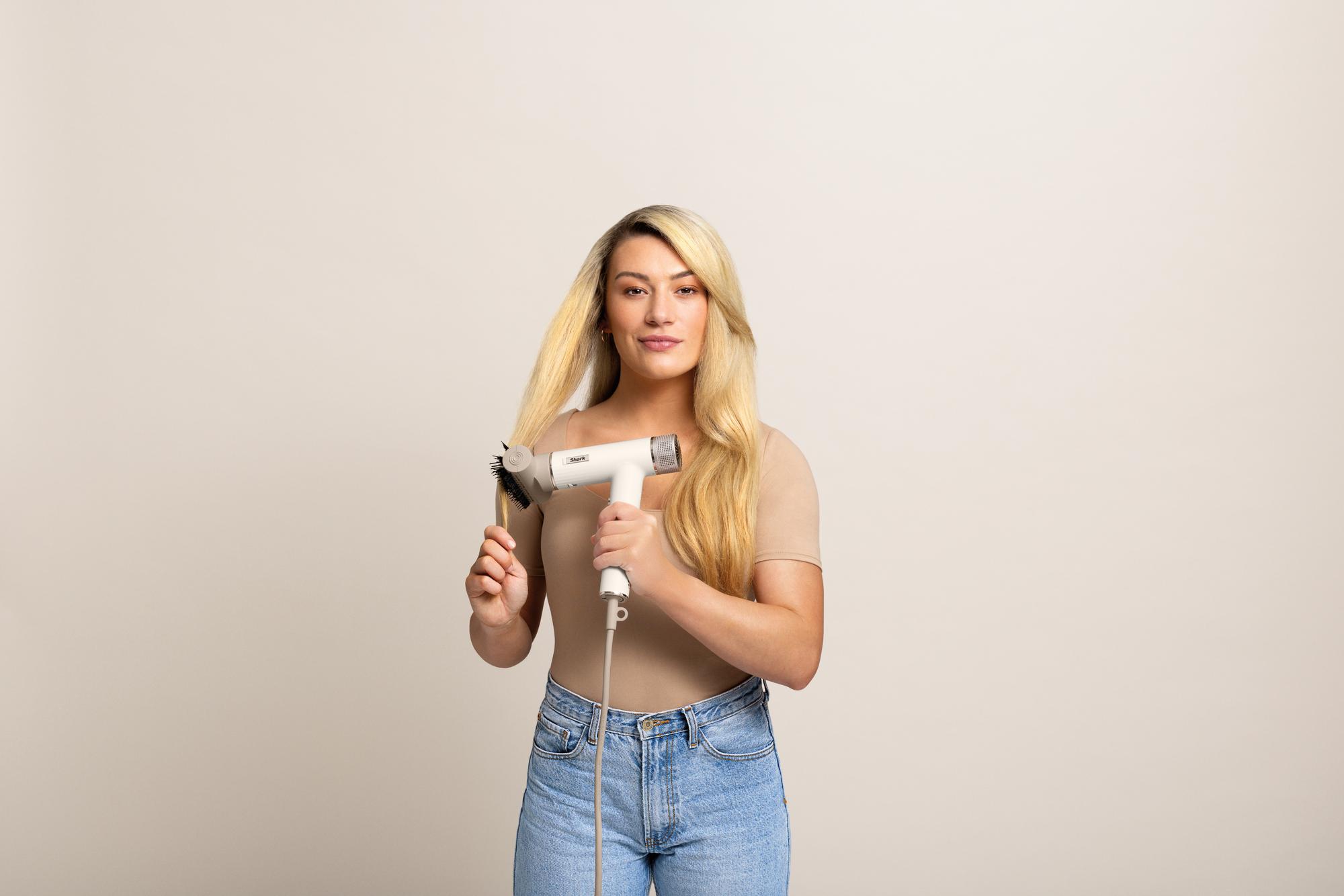 SharkNinja Hair dryer Shark SpeedStyle / HD333EU White