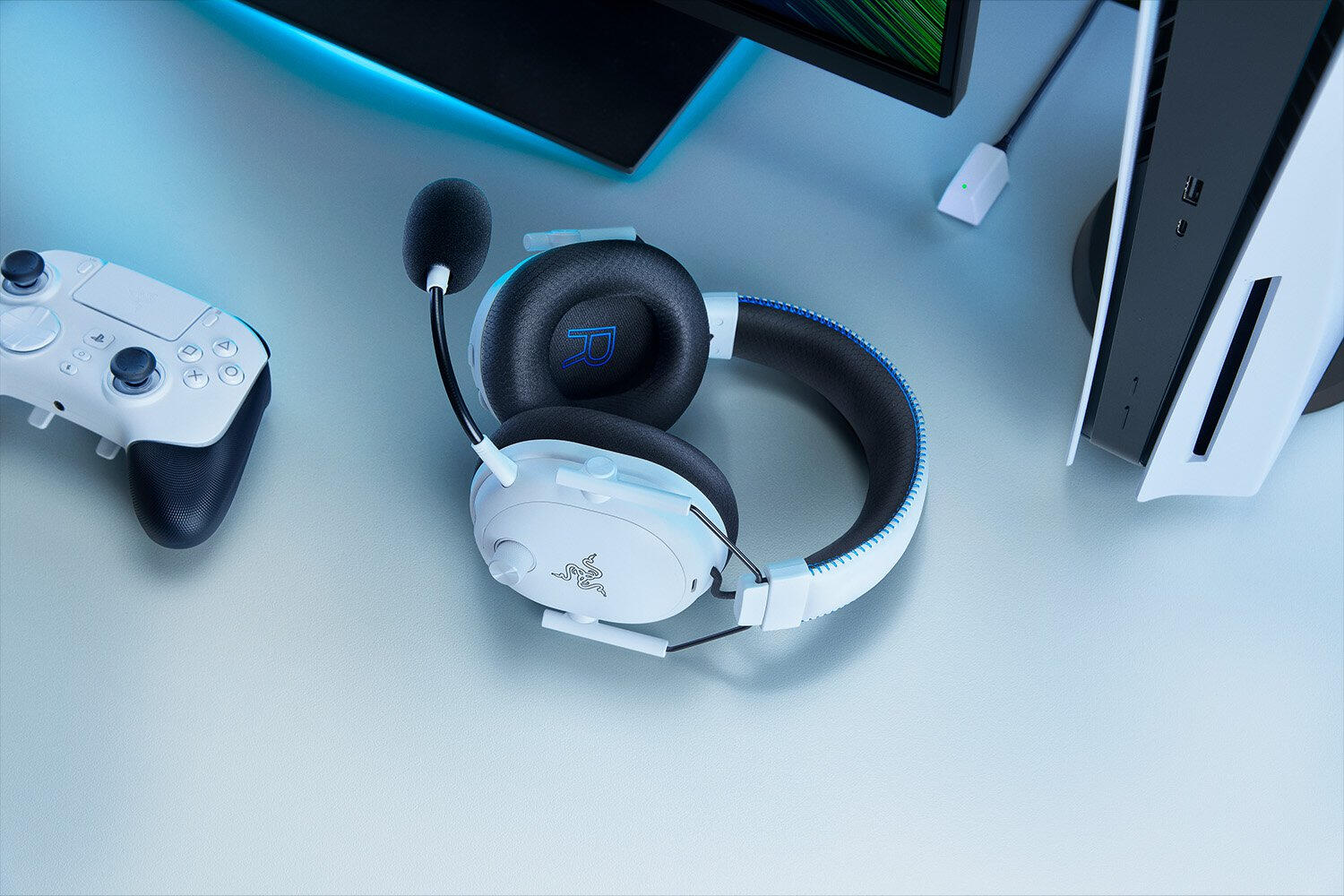 Razer Auriculares BlackShark V3 Pro Playstation White / RZ04-05400600-R3G1 Blanco