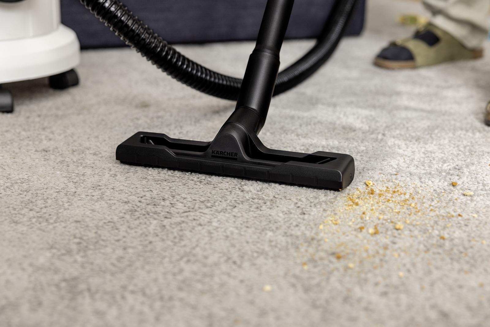 Kärcher Staubsauger SE 4 Plus / 1.081-170.0 Schwarz, Weiß