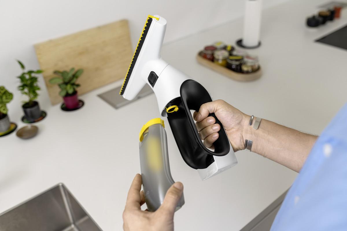 Kärcher WV 2 Universal Precision / 1.633-672.0 Nero, giallo
