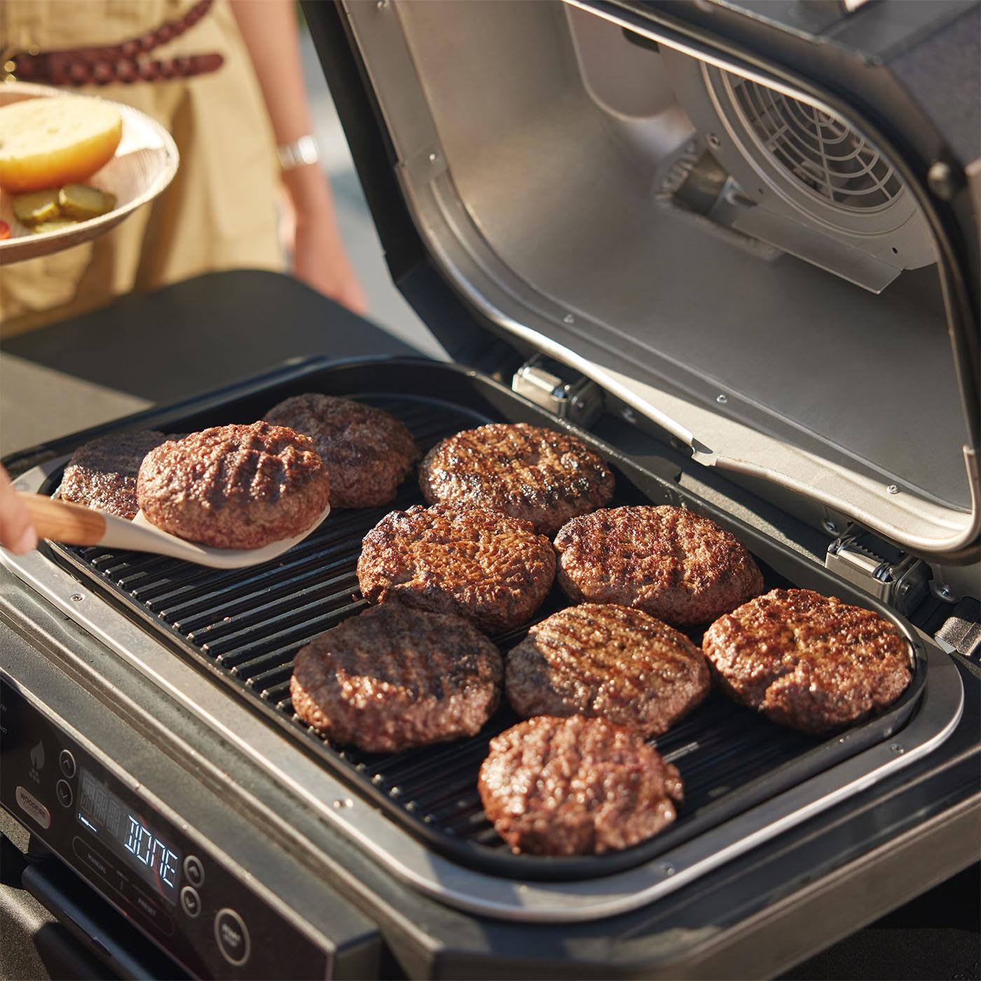 SharkNinja elektrischer Grill Ninja Woodfire Pro XL / OG850EU Schwarz, Grau