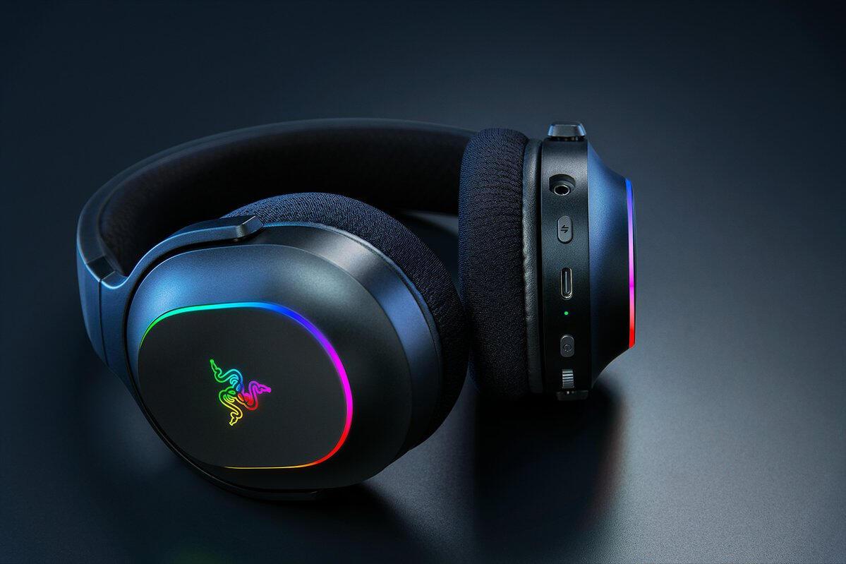 Razer Headset Barracuda X Chroma / RZ04-05220100-R3M1 Schwarz