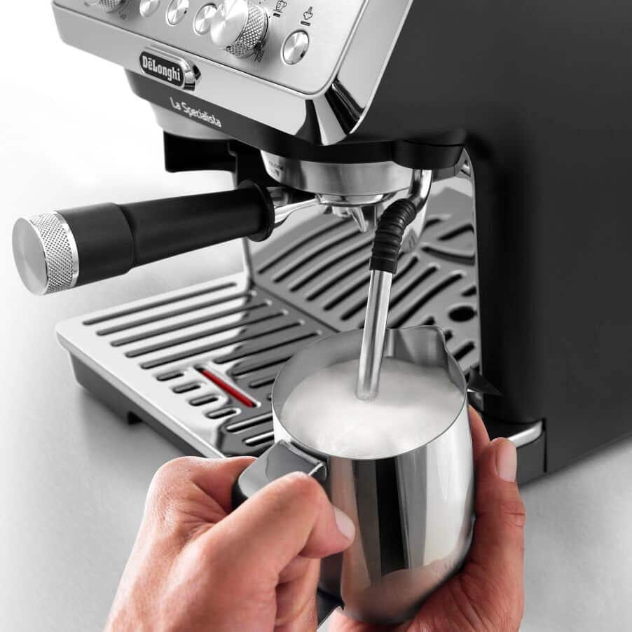 De’Longhi Machine à café à porte-filtre La Specialista Arte EC9155.MB / EC9155.MB Noir, acier inoxydable Standard