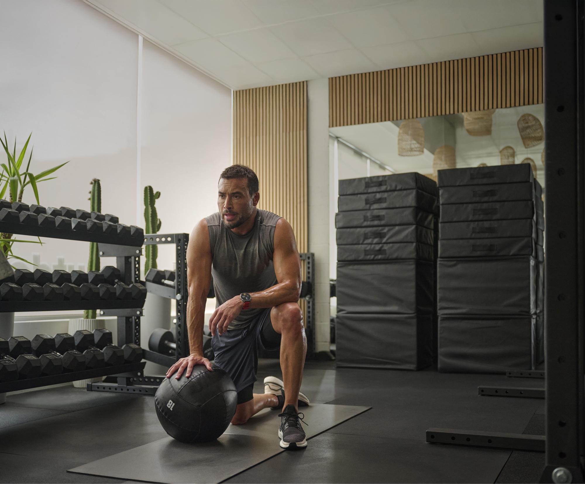 Amazfit Indossabile Balance 2 38mm / W2429GL1N Nero, grigio 3,81 cm (1,5")