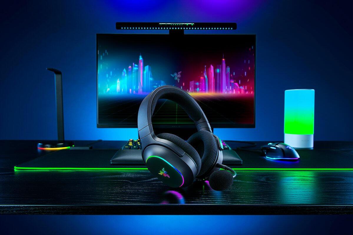 Razer Headset Barracuda X Chroma / RZ04-05220100-R3M1 Schwarz