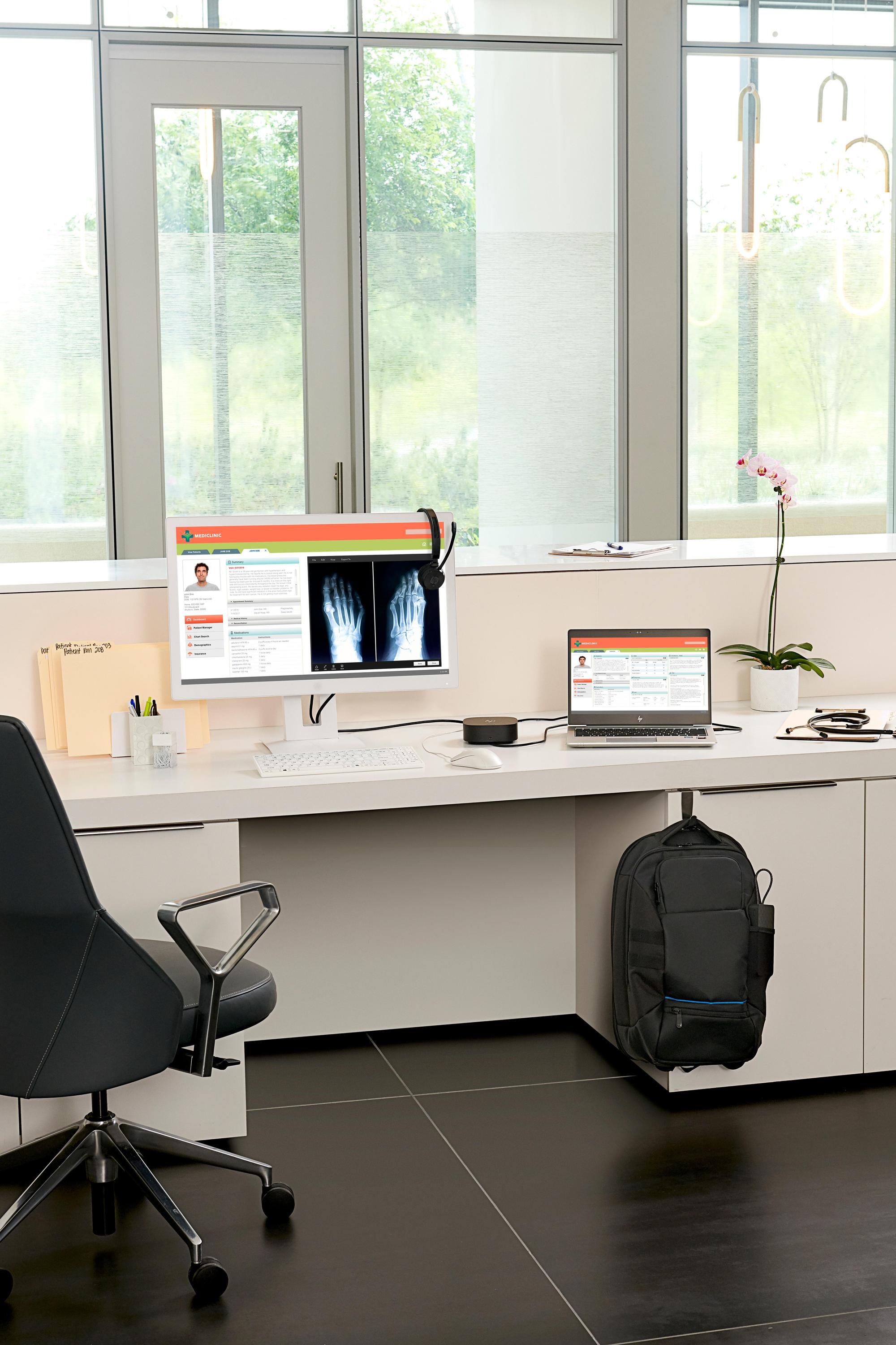 HP Dockingstation G5 / 5TW10AA Schwarz