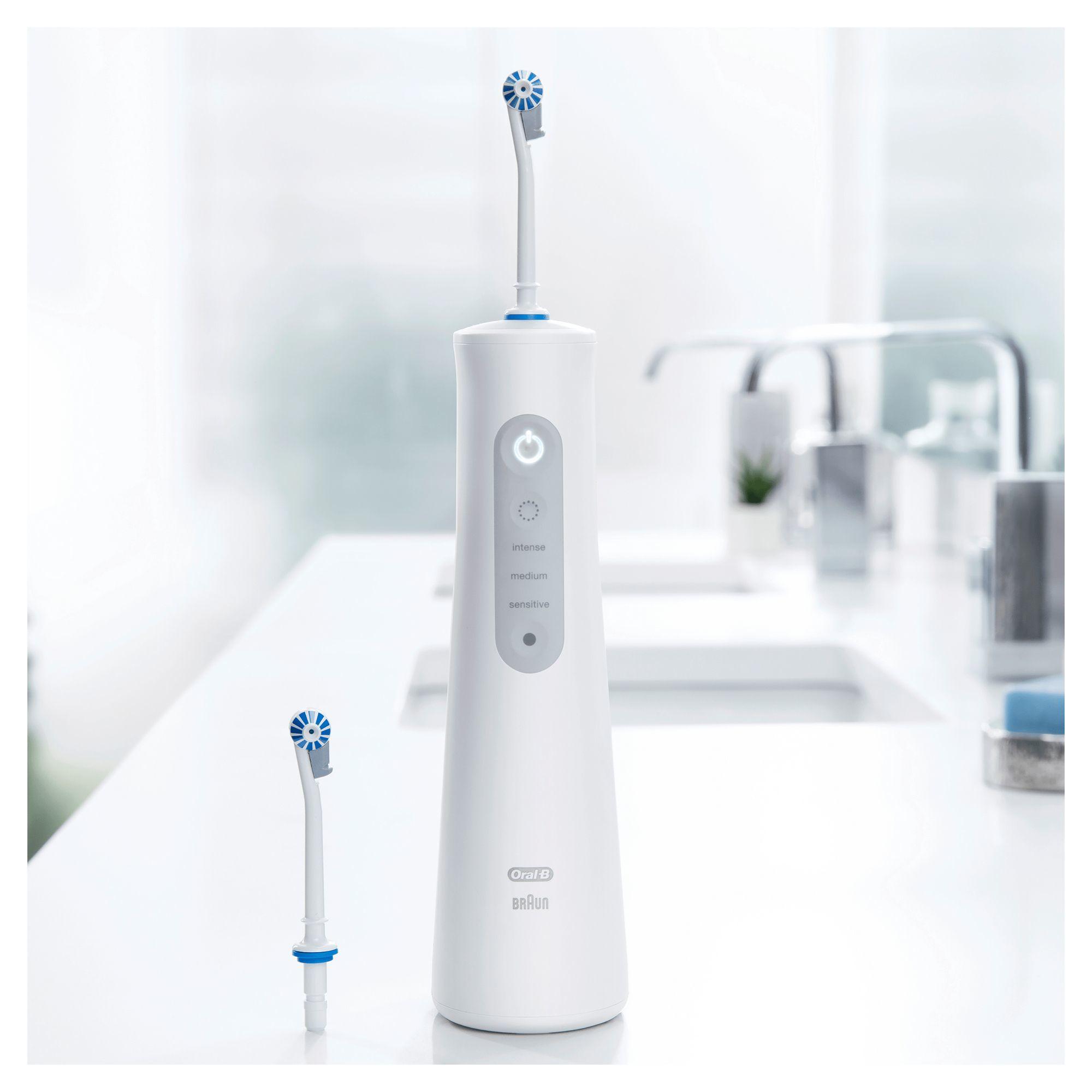 Oral-B Irrigador bucal AquaCare 6 / 4210201436294 Blanco