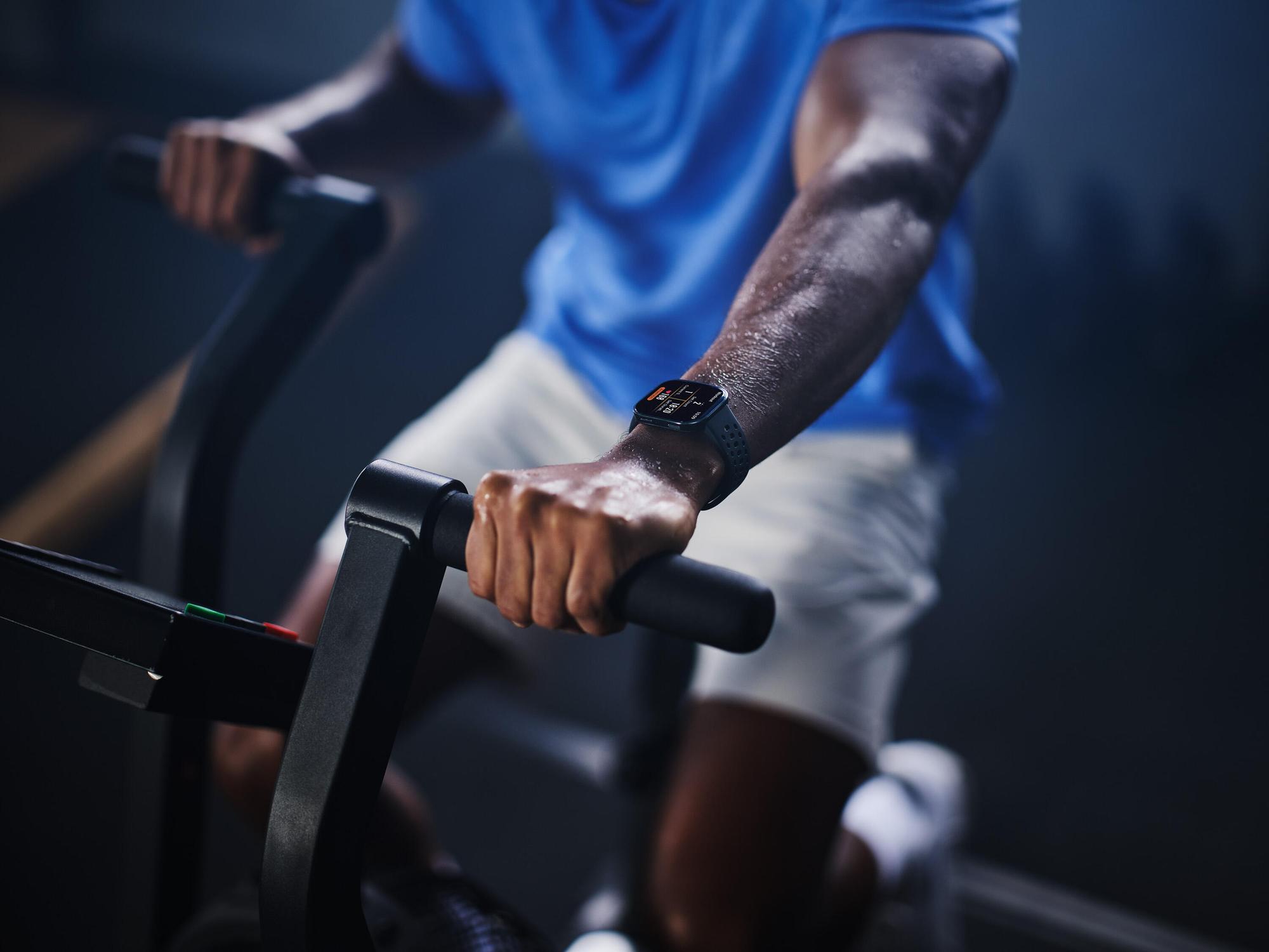 Amazfit Indossabile Bip 6 46mm / W2435EU1N Nero, argento 5 cm (1,97")