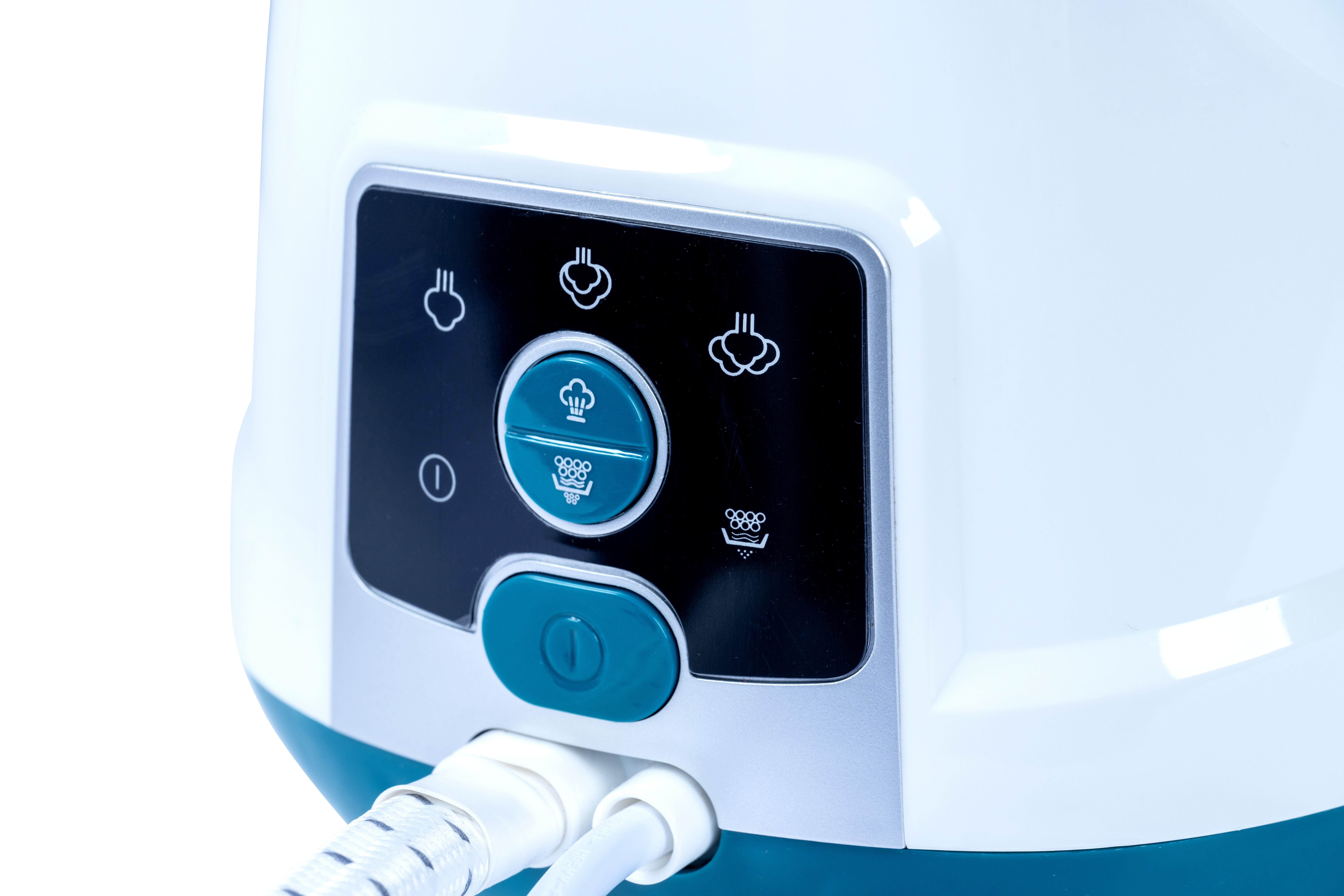 TORNADO Steam ironing station TSS-2400D White, blue