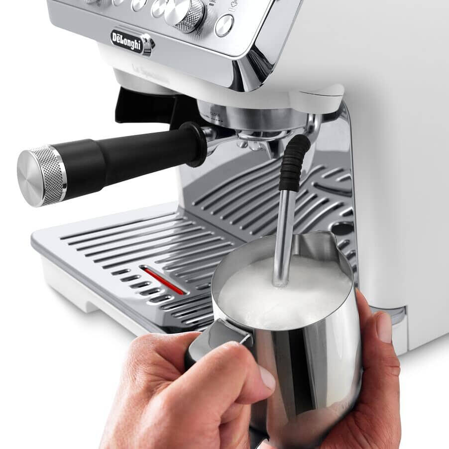 De’Longhi Siebträgermaschine La Specialista Arte / EC9155.W Weiß