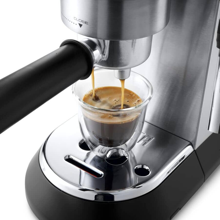 De’Longhi Macchina portafiltro Dedica EC 685 / EC685.M Nero, metallizzato, argento