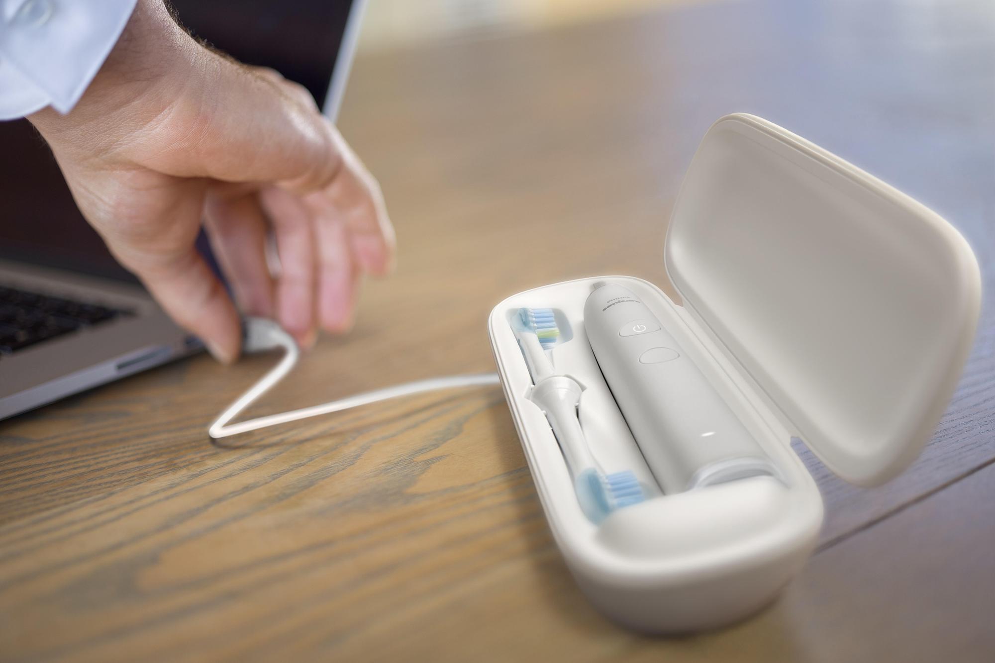 Philips Spazzolino da denti Sonicare DiamondClean 9000 / HX9911/27 Bianco