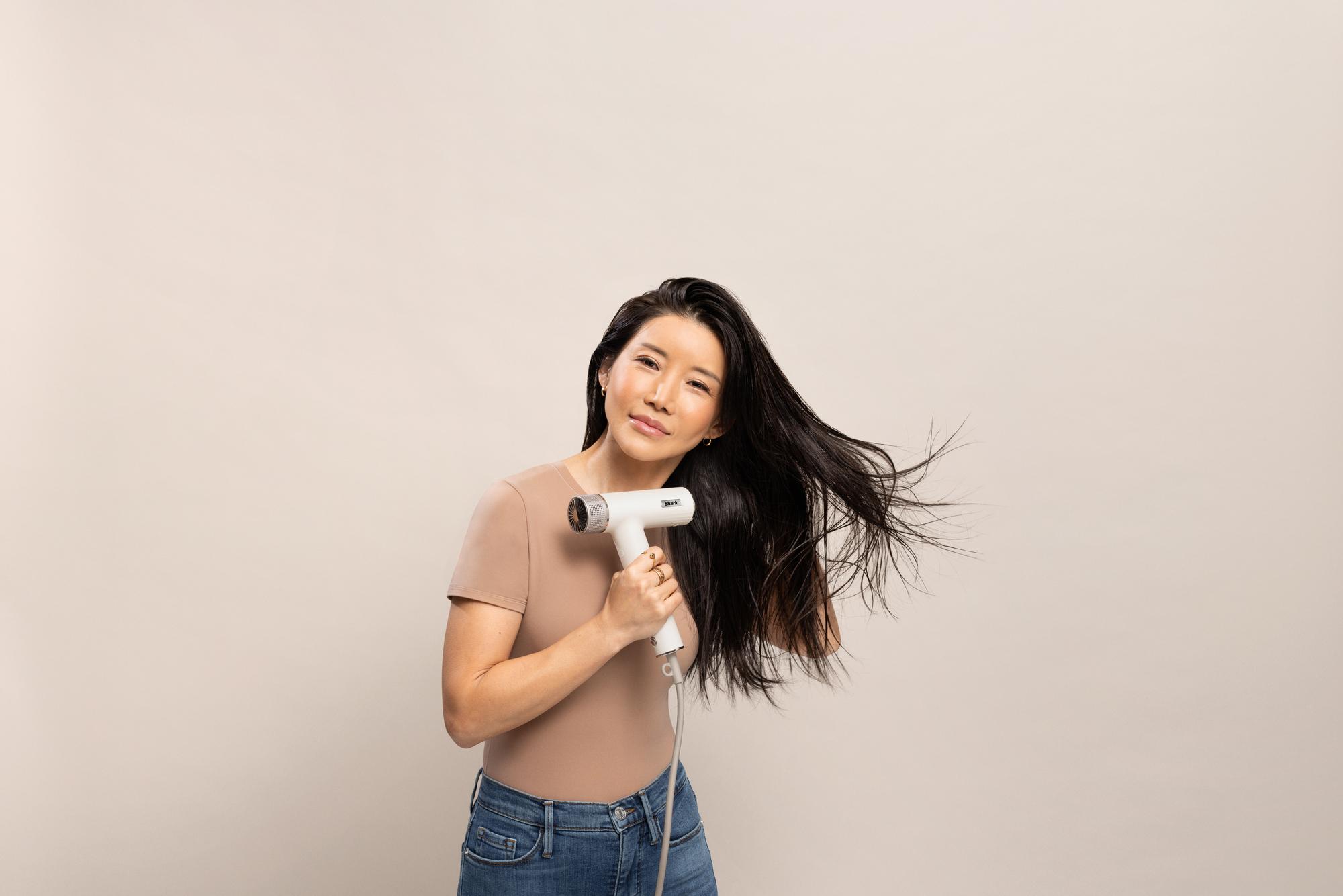 SharkNinja Hair dryer Shark SpeedStyle / HD333EU White