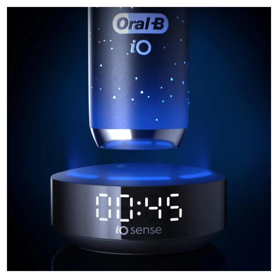Oral-B Spazzolino da denti IO10NBK / 435587 Nero