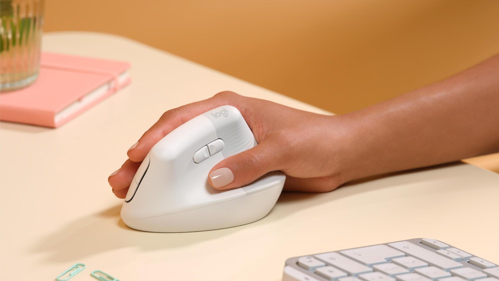 Logitech Maus Lift Vertical / 910-006475 Weiß