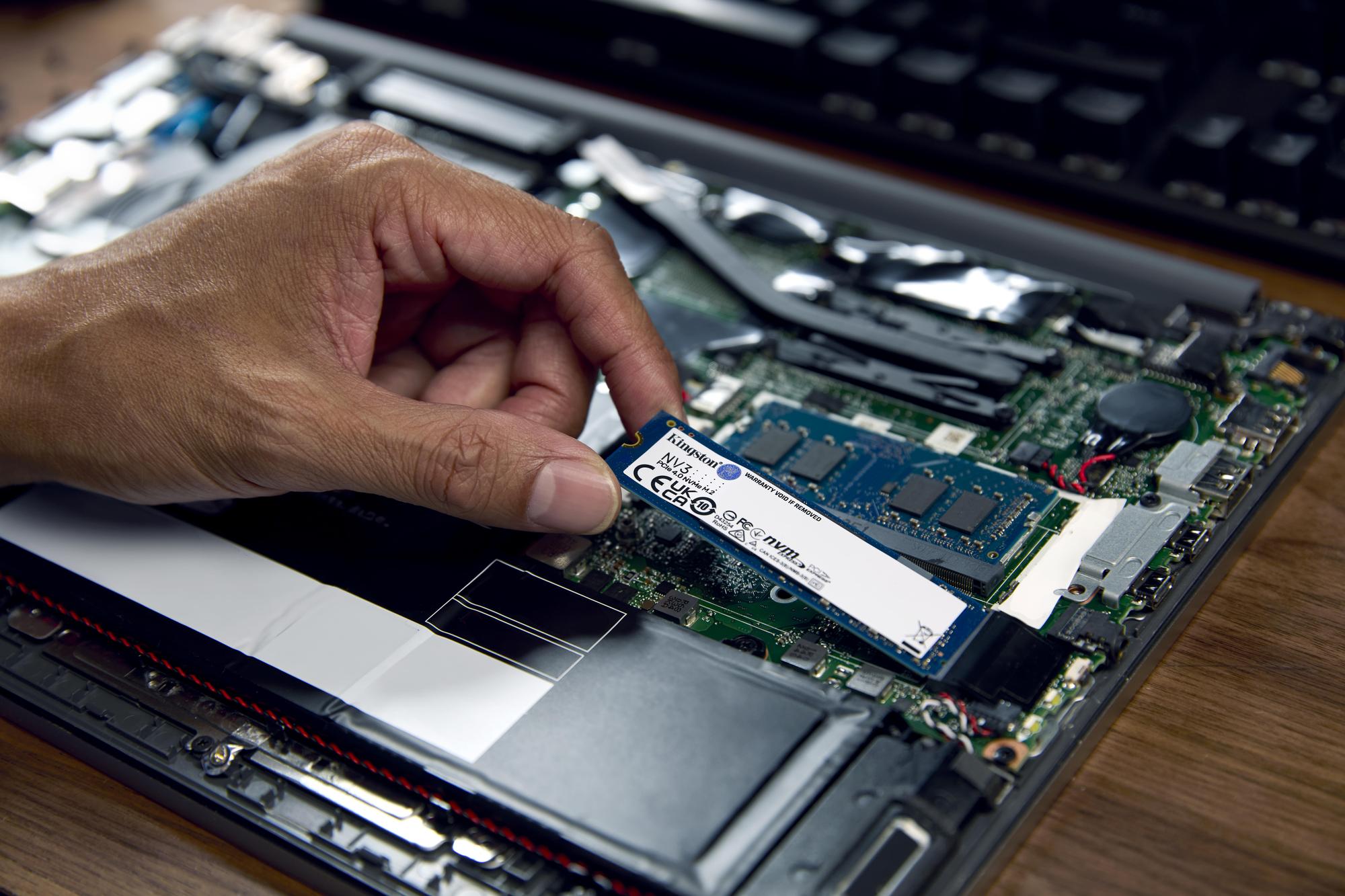 Kingston SSD M.2 Kingston NV3 / SNV3S/500G Multicolore