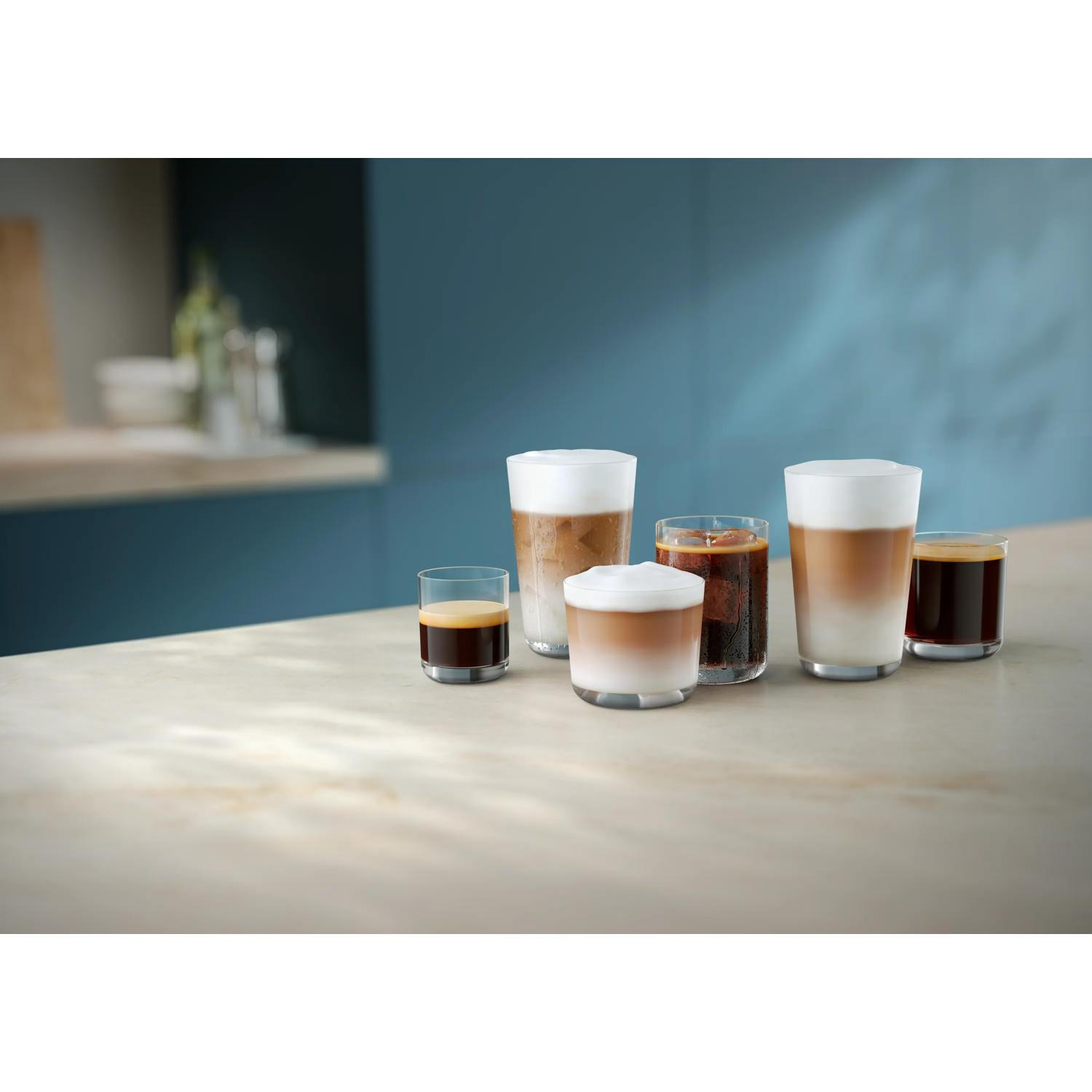 Philips Macchina da caffè completamente automatica Café Aromis Series 8000 / EP8757/20 Argento