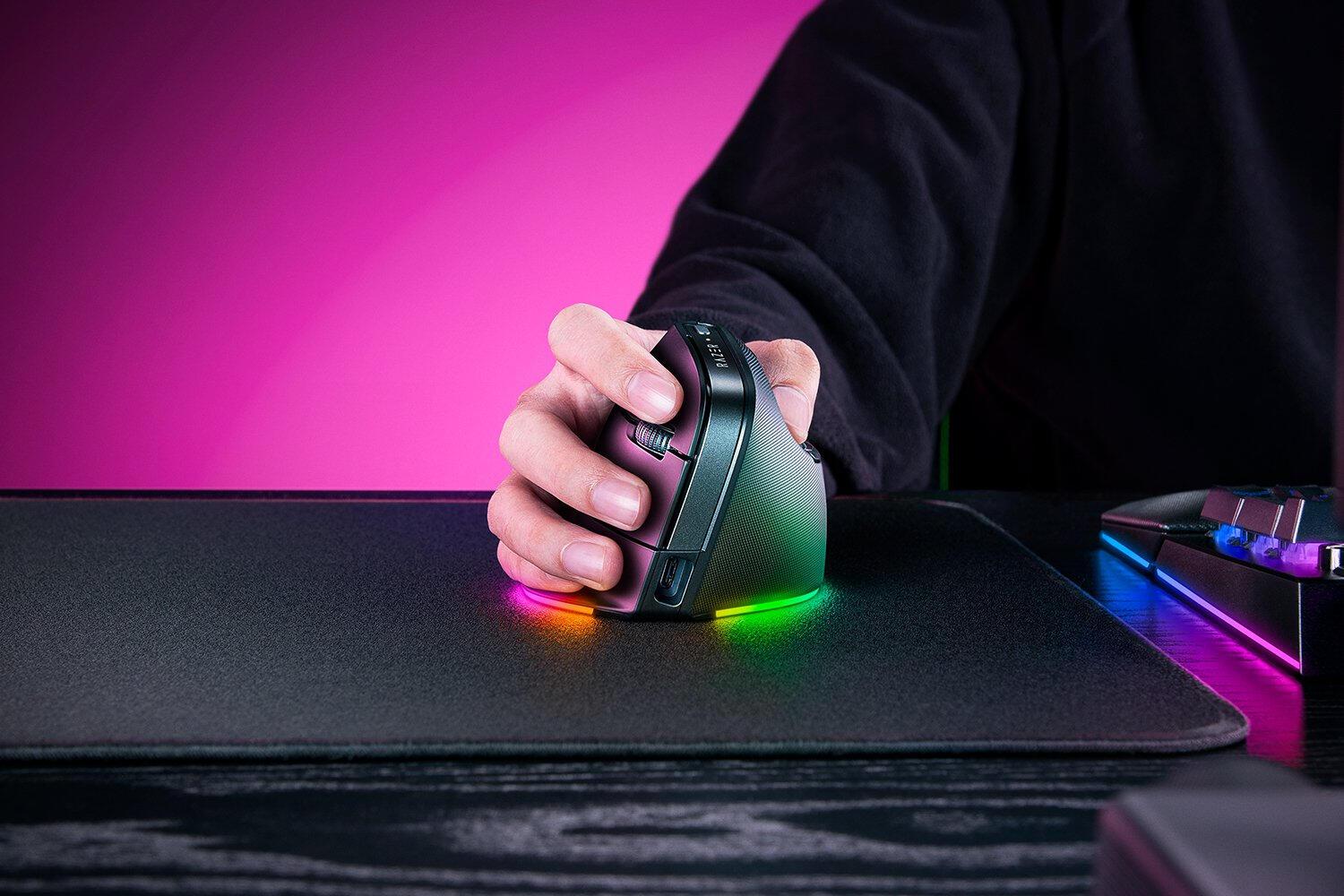 Razer Ratón Pro Click V2 Vertical / RZ01-05250100-R3G1 Negro
