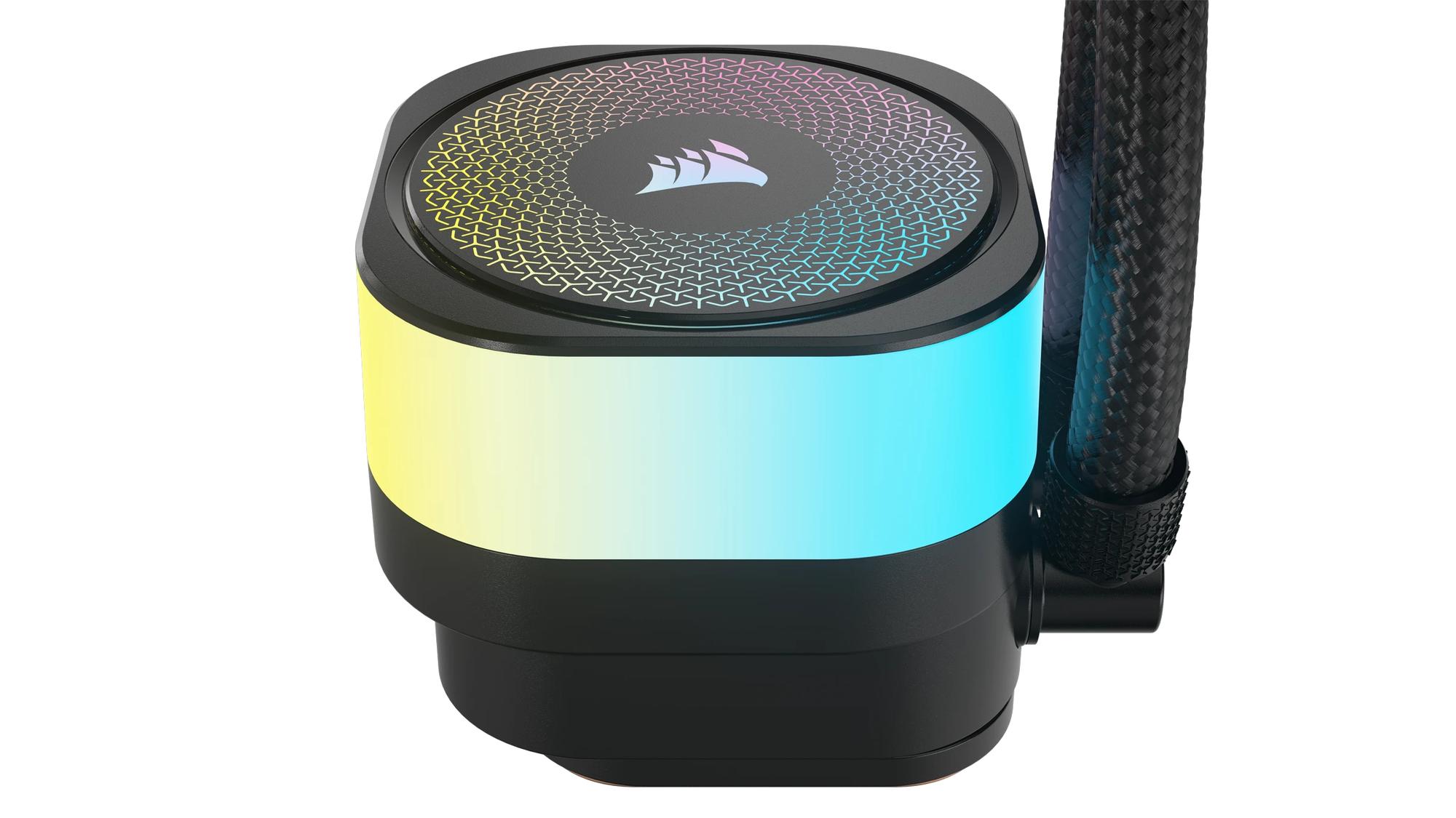 Corsair Refrigeración por agua iCUE LINK TITAN 240 RX RGB AIO / CW-9061016-WW Negro L
