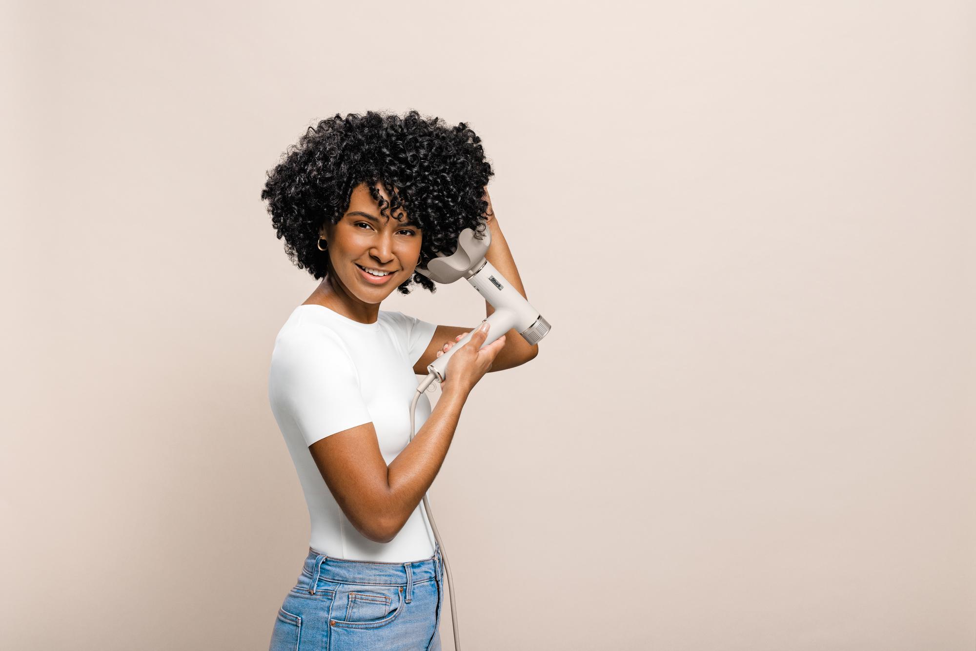 SharkNinja Hair dryer Shark SpeedStyle / HD333EU White