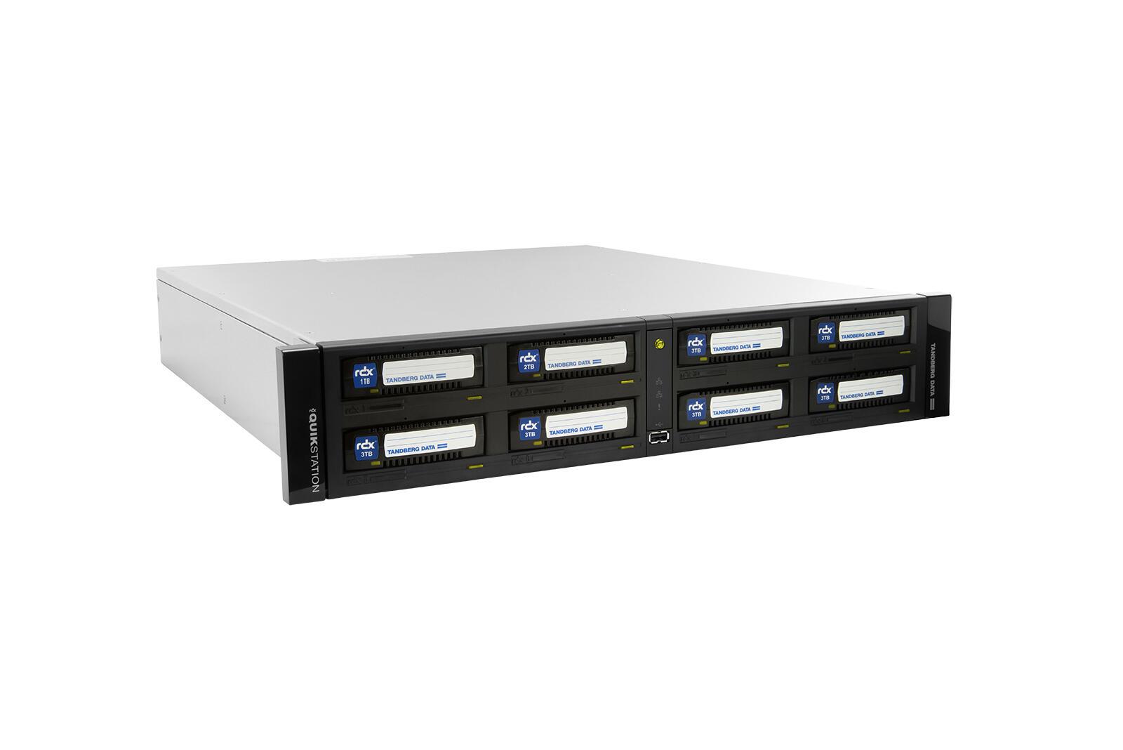 Tandberg Data Rack QuikStation RDX 8 RM / 8945-RDX Black, white