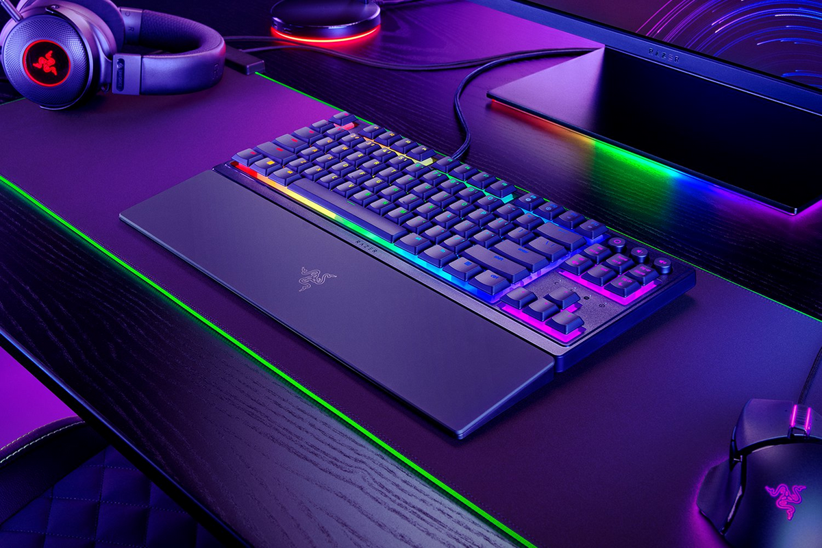 Razer Teclado Ornata V3 TKL / RZ03-04880100-R3M1 Negro