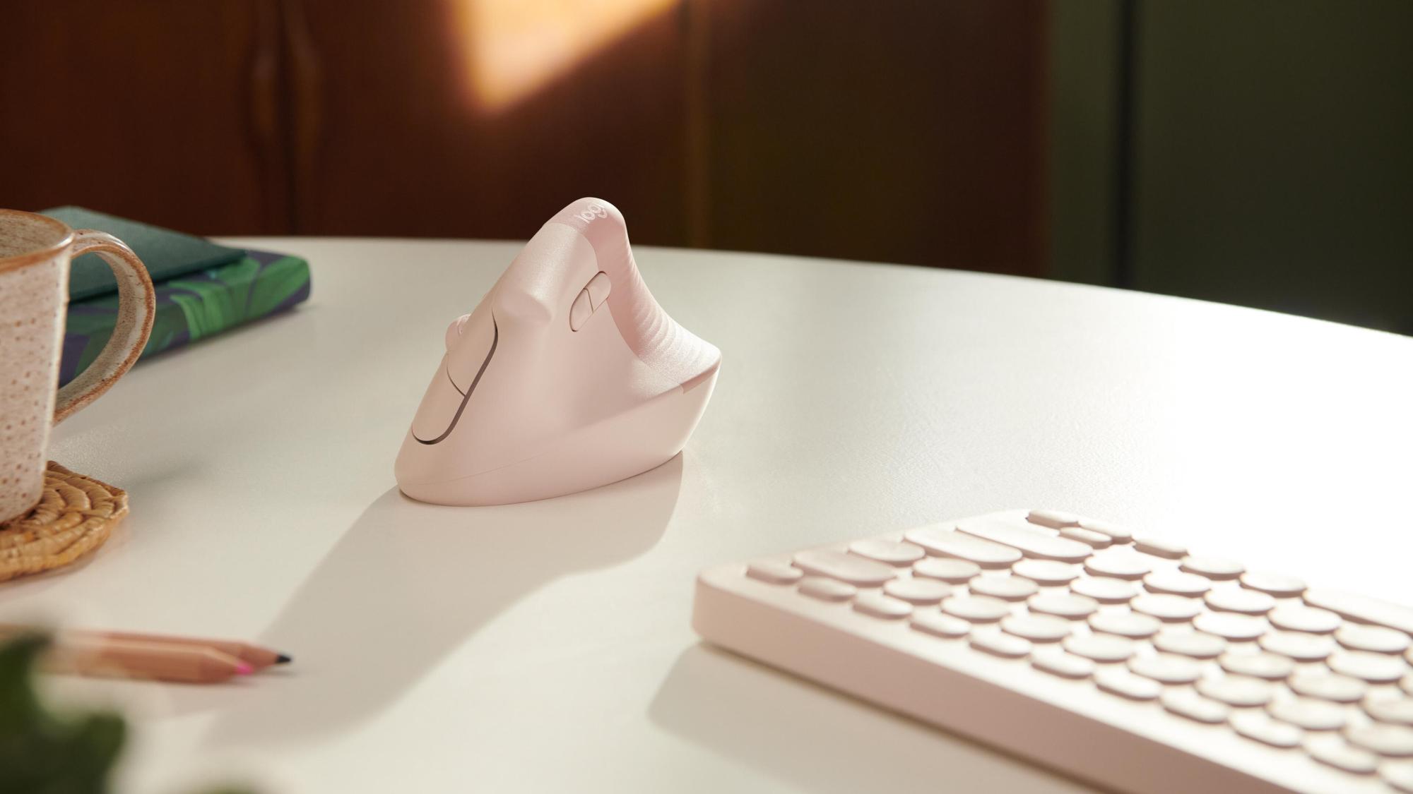 Logitech Maus Lift Vertical / 910-006478 Pink