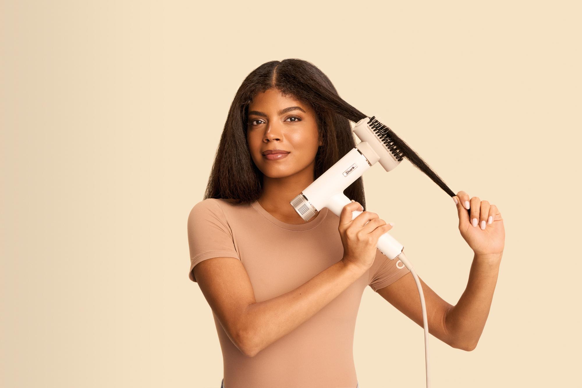 SharkNinja Hair dryer Shark SpeedStyle / HD333EU White