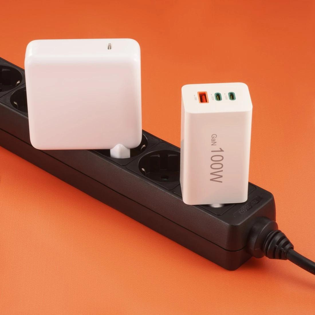 Hama Caricabatterie wireless USB-C USB-A 100W / 00201997 Bianco