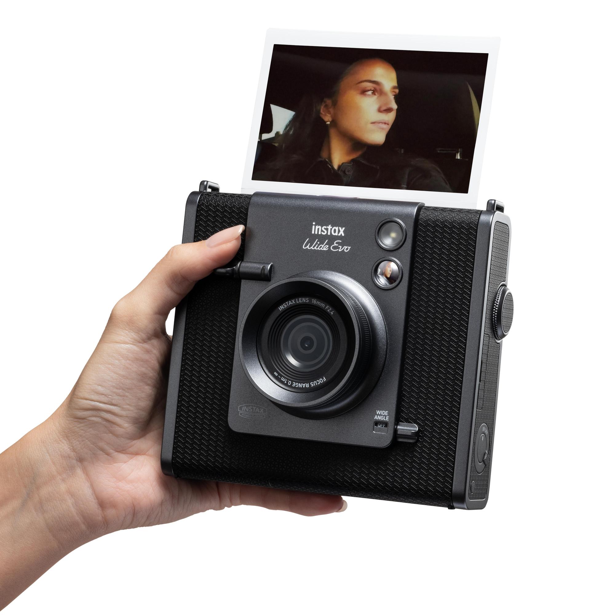 Fujifilm Kamera Instax Wide Evo / 16840933 Schwarz Standard