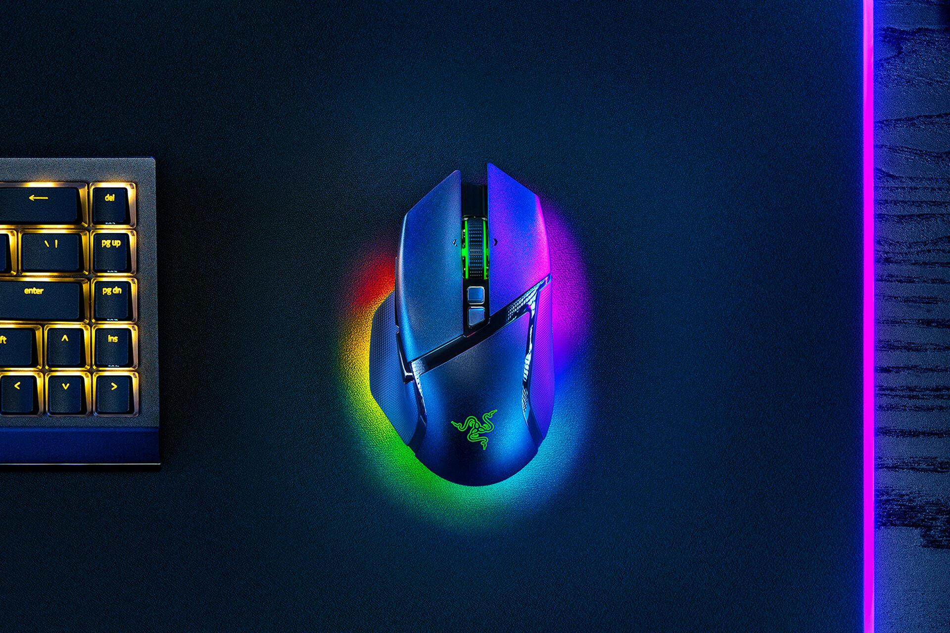 Razer Souris Basilisk V3 Pro 35K / RZ01-05240100-R3G1 Noir