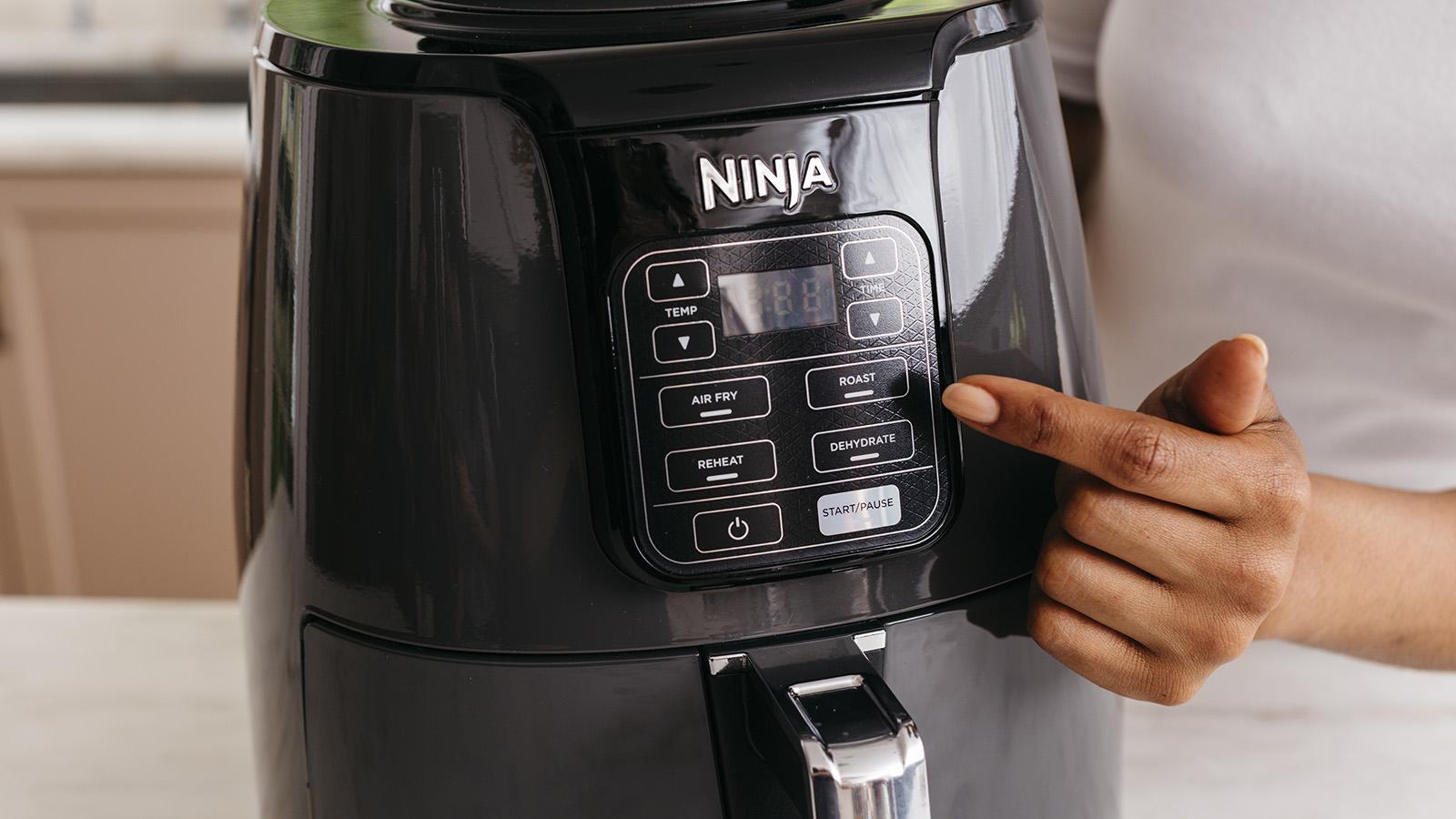 SharkNinja Freidora de aire caliente Ninja Foodi / AF100EU Negro