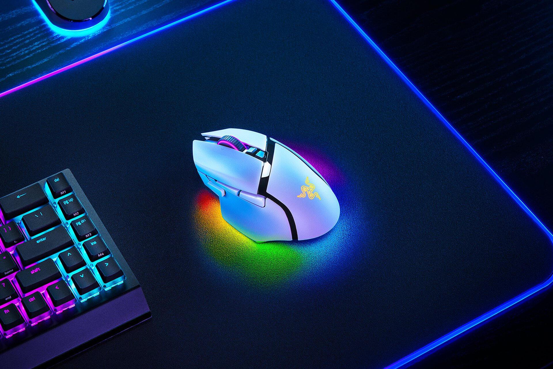 Razer Maus Basilisk V3 Pro 35K White Ed. / RZ01-05240200-R3G1 Weiß