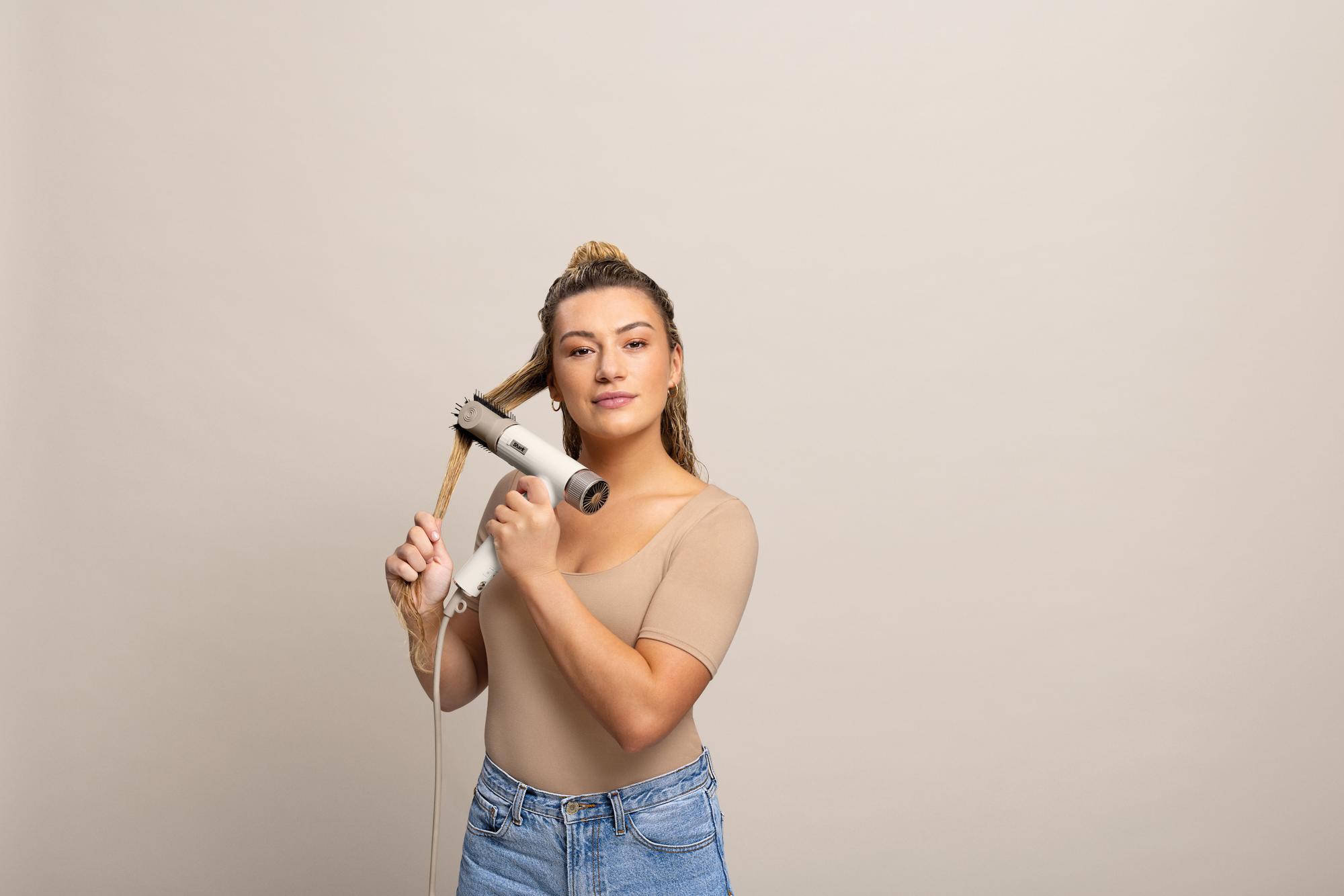 SharkNinja Hair dryer Shark SpeedStyle / HD333EU White