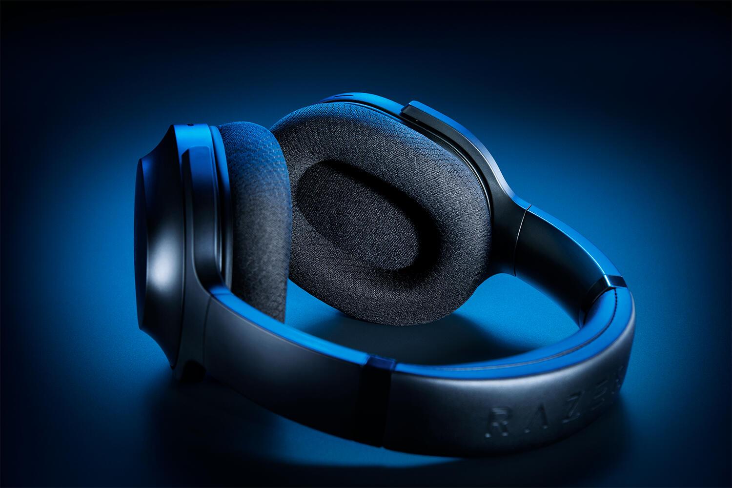 Razer Headset Barracuda / RZ04-03790100-R3M1 Schwarz